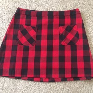 Red and black plaid mini skirt